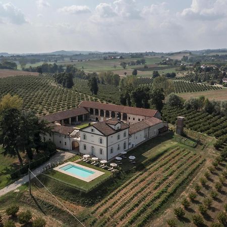 Cascina Baronina Bed & Breakfast Terruggia Luaran gambar